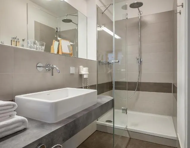 Hotell Unterwirt 3*